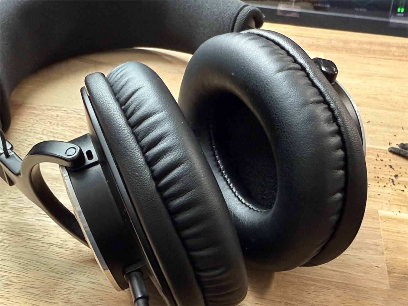 SONY MDR-CD900STのイヤーパッド交換とヘッドバンドカバー装着