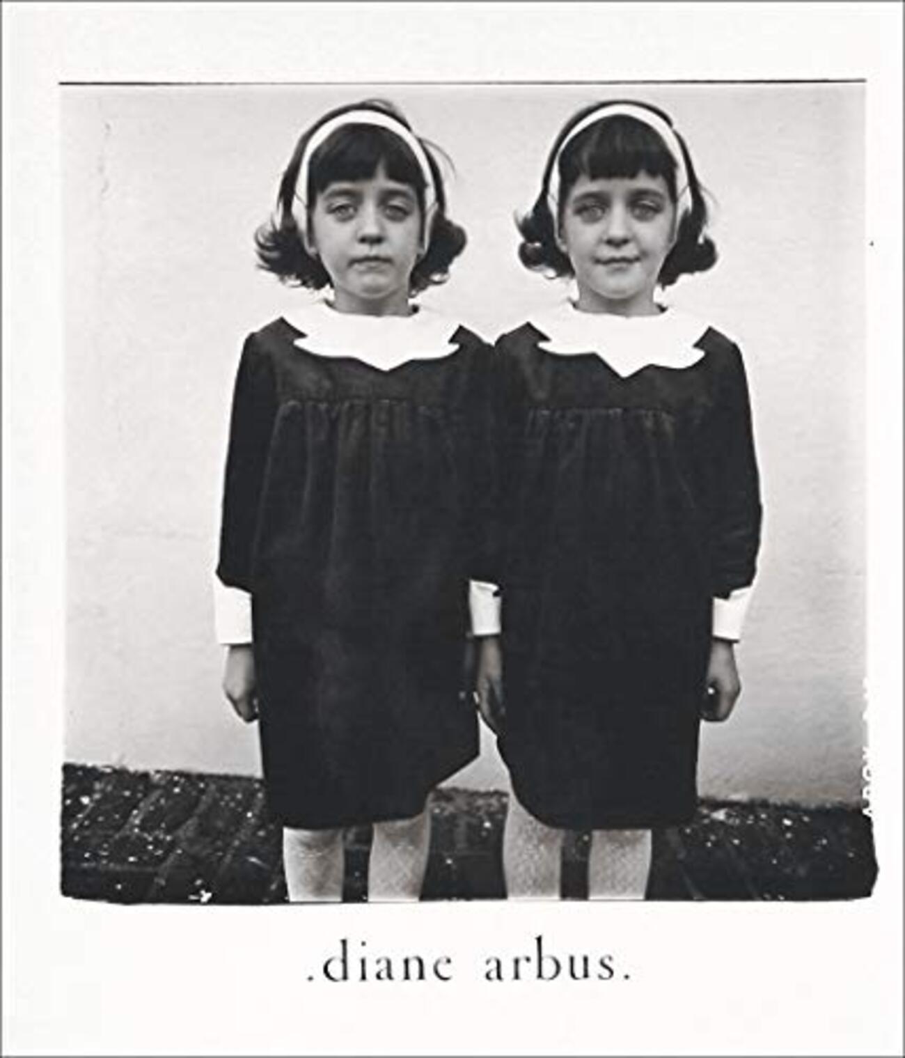 Diane Arbus ダイアン•アーバス　写真集　ドイツ語版 Amazon.co.jp: Diane Arbus ダイアン アーバス 写真集 ドイツ語