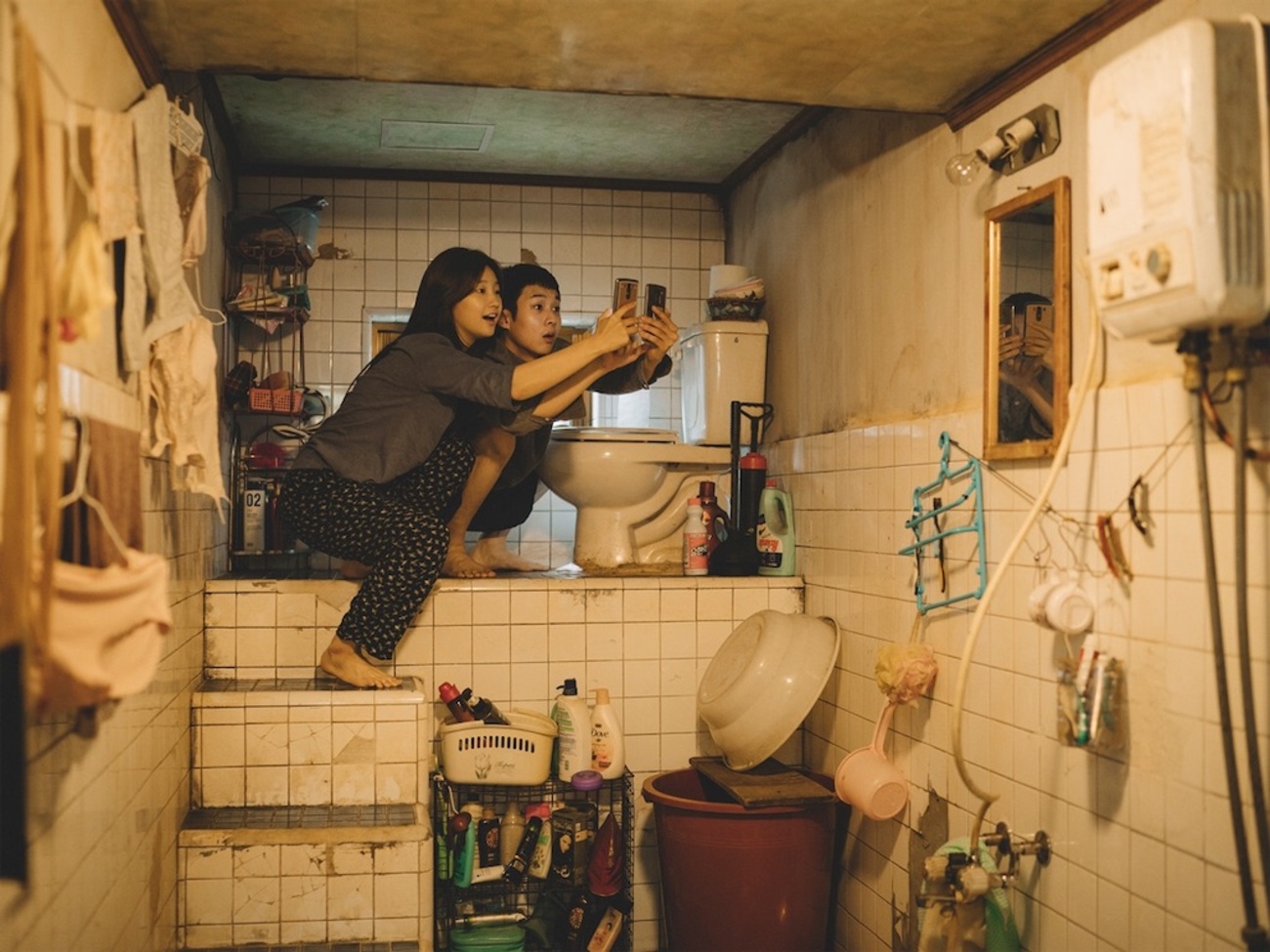 映画】「パラサイト〜半地下の家族〜」感想とネタバレ&考察 