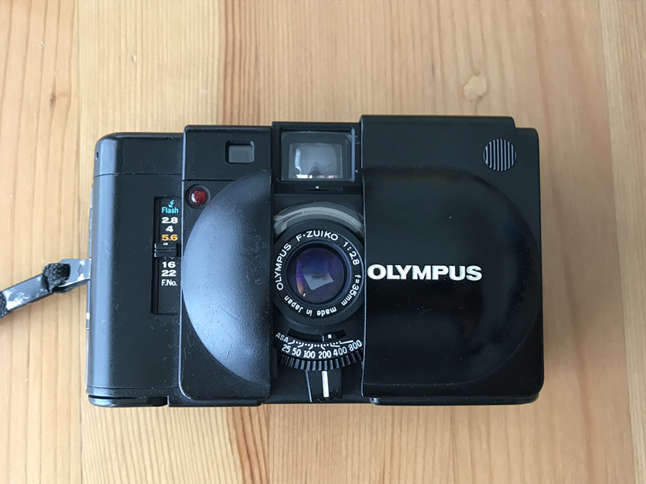 ⭐ ふさわしい オリンパス OLYMPUS XA + A11 ストロボ発光OK 初代モデル