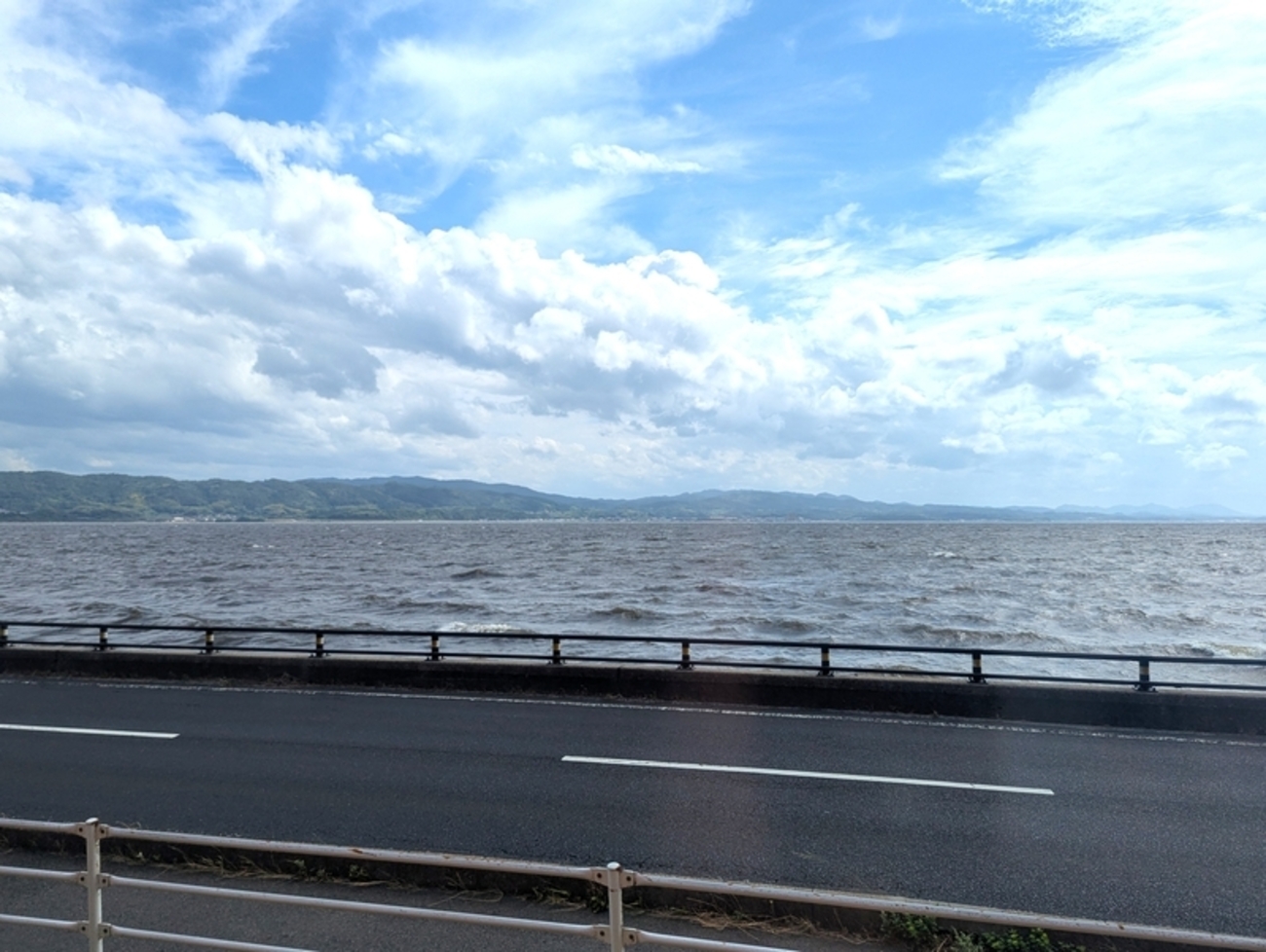 出雲大社から宍道湖を経て松江へ－国宝「松江城」の優雅さと荘厳さに 