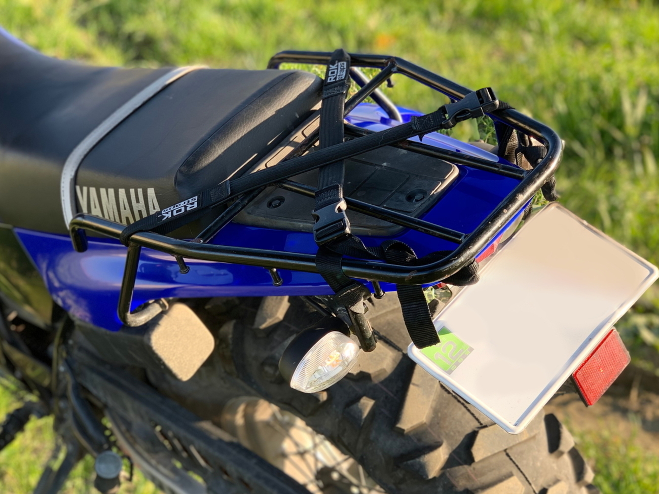 TW200に取り付けられるキャリアを探す - 鈍速巡航