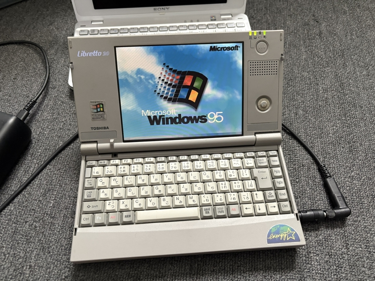 TOSHIBA Libretto 60 本体 Windows 95 TOSHIBA Libretto 60 本体 Windows 95