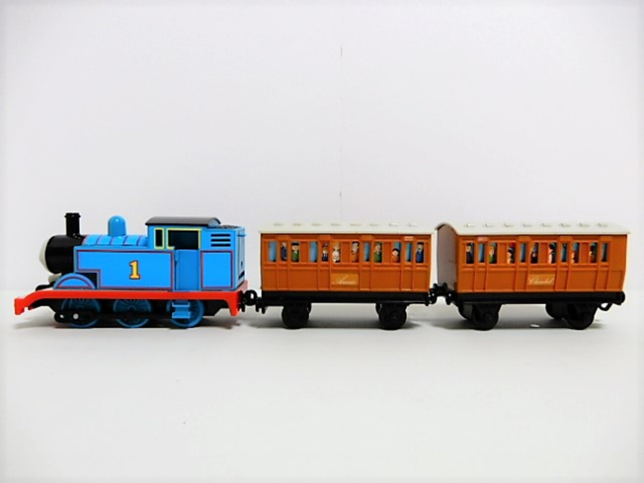 しゅっぱつしんこうシリーズ トーマス - 小さな世界