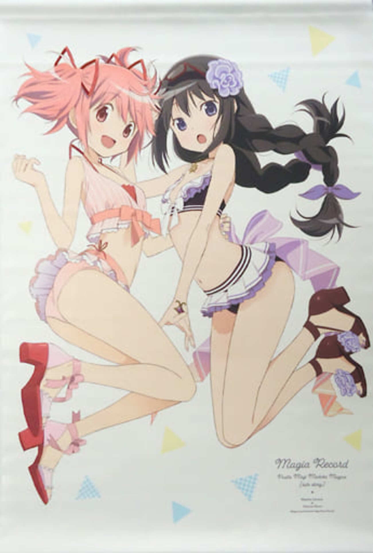 今鹿目まどか＆暁美ほむら(水着ver.) A1タペストリー 「マギア