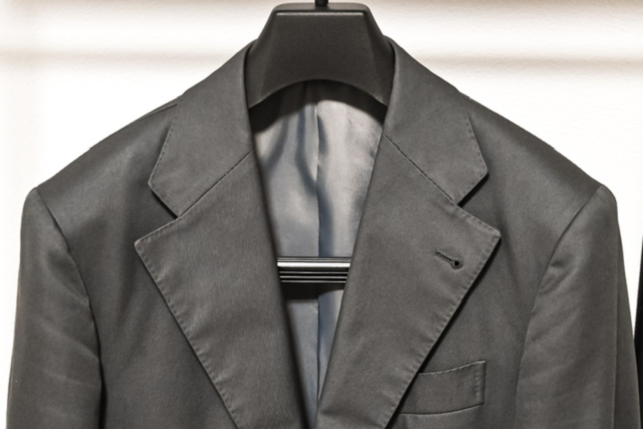 Sartoria Raffaniello のコットンスーツをレビュー MTMで都会的な