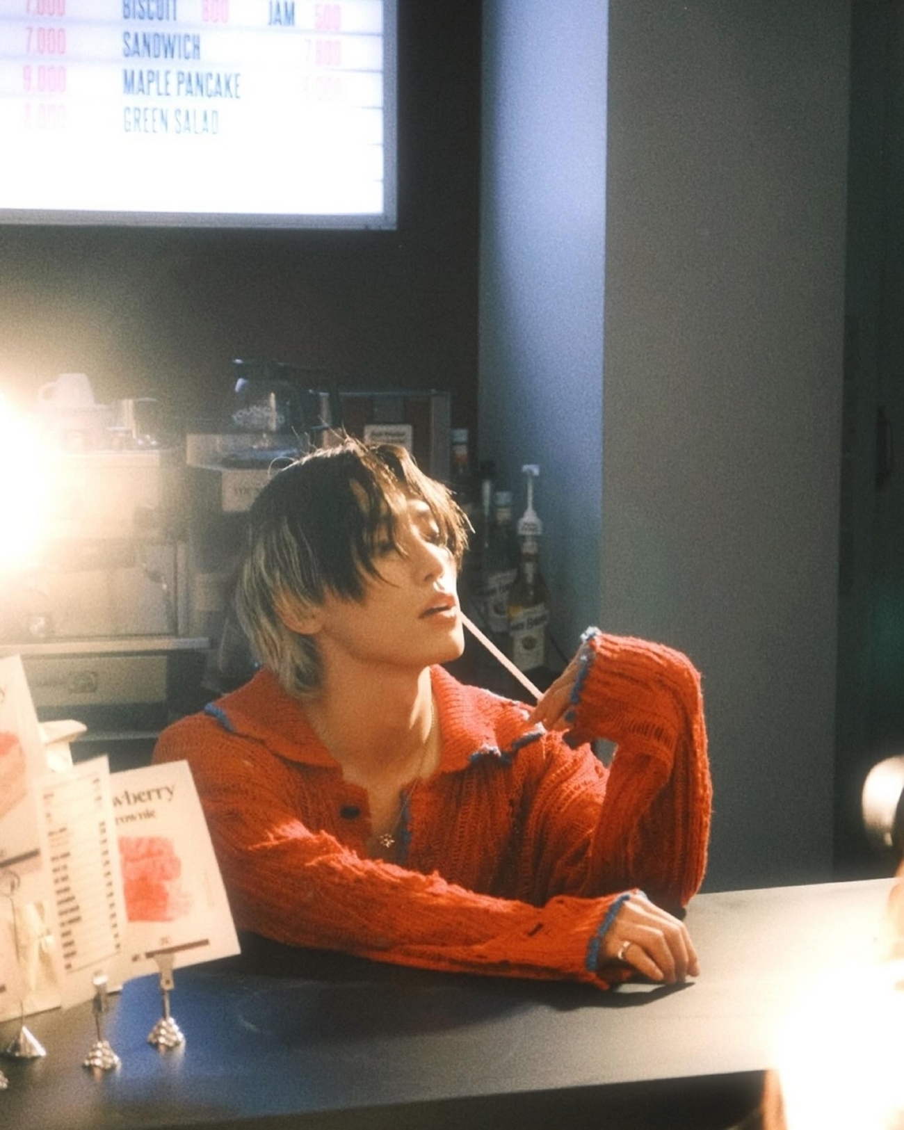 SEVENTEEN セブチ セブンティーン ディノ チャン イチャン グループSEVENTEENのメンバーディノ(本名イ·チャン)が聖水洞の超高価