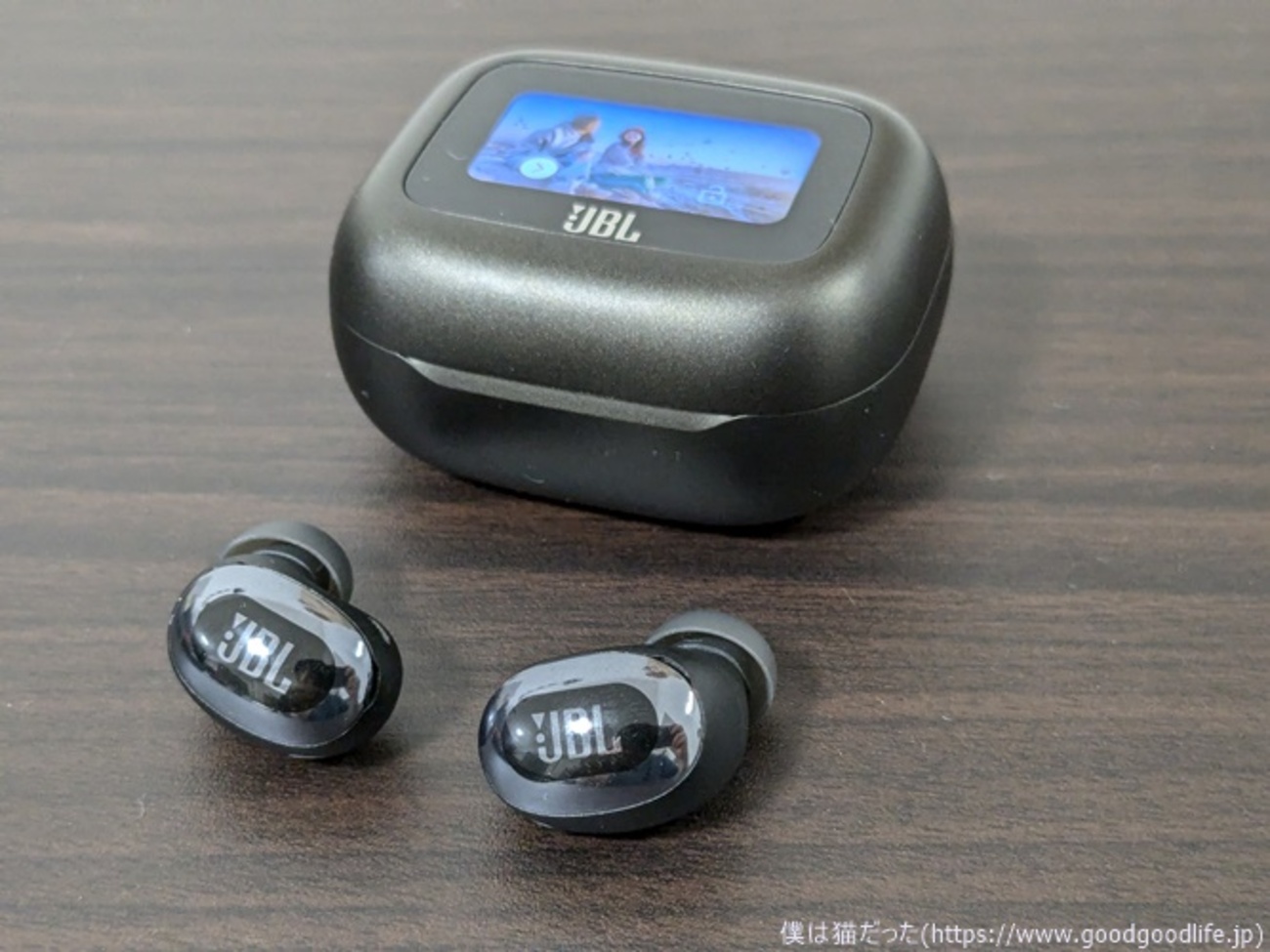 JBL LIVE BUDS 3 レビュー｜前作LIVE FREE 2と使い比べて違いを 