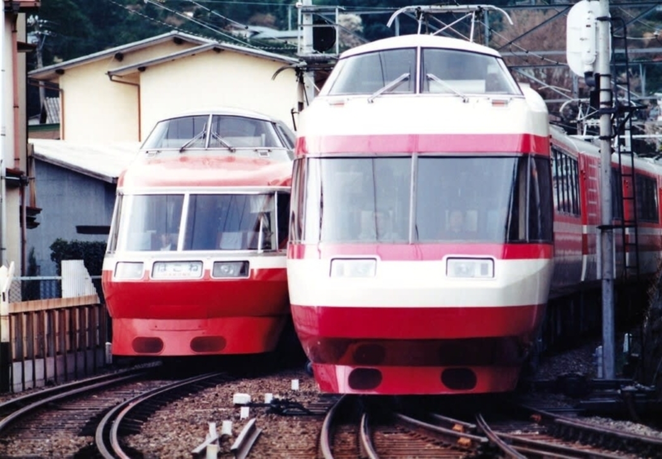 小田急ロマンスカーの正面顔(HiSE車) - 新 はーさんの雑記帳