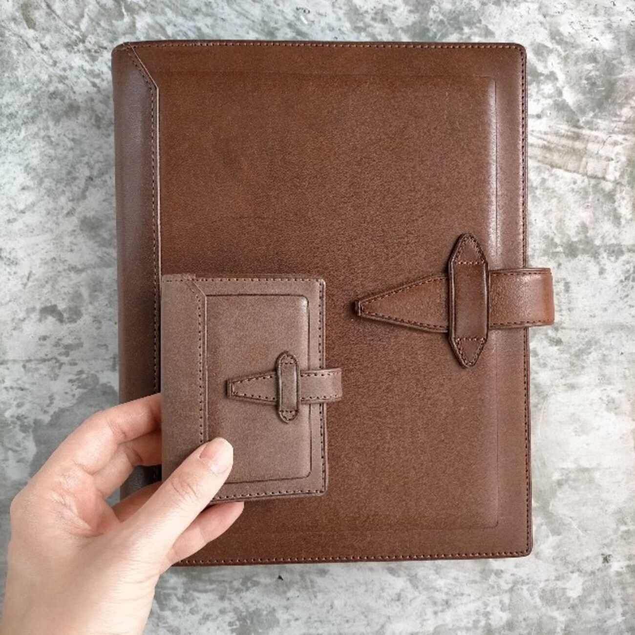 ロロマクラシック A5 ブラウン 20mm