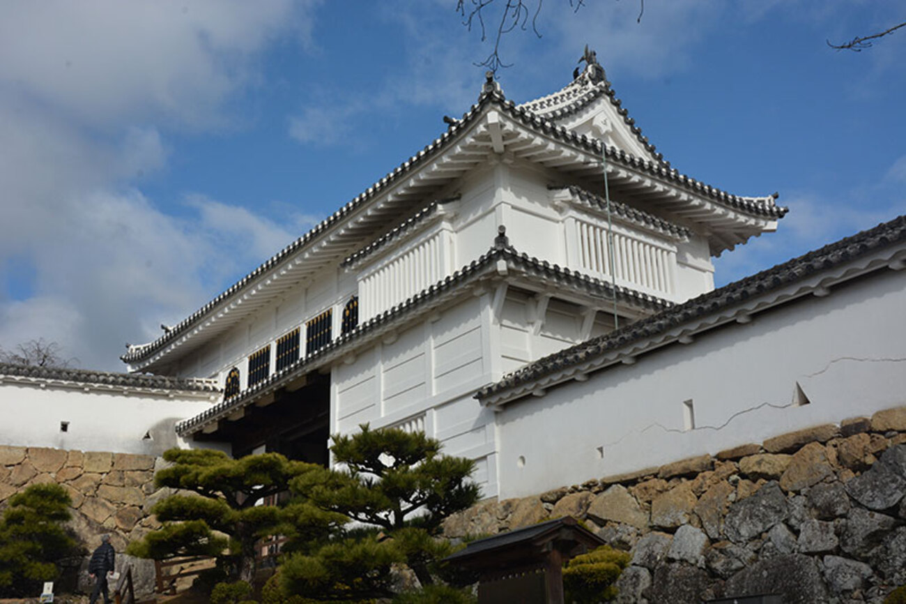 14円姫路城田型2種類使用済 工作キット 国宝 姫路城 ペーパークラフト 1/300 日本名城