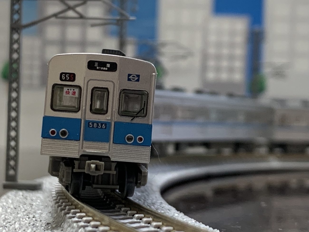 鉄道模型】鉄道コレクション、営団5000系東西線入線 - 北極星特急の 