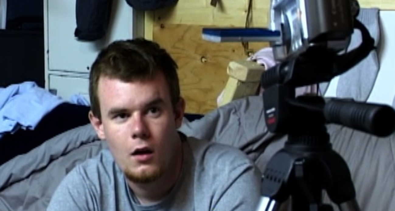 ケイト・リン・シャイル   ヌード 