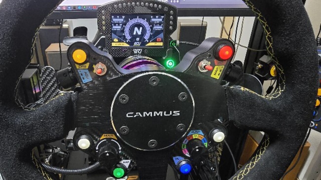 安価なのに何気にハイクオリティー＆高耐久！SIMSONNレーシング 