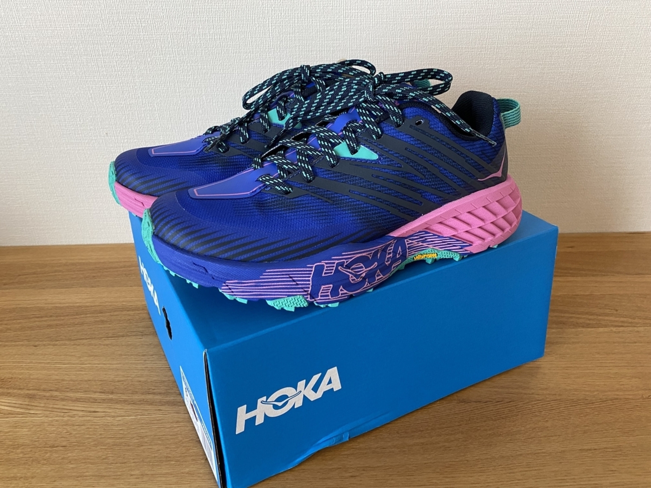 HOKA公式サイトのシークレットセールで30％OFFの「スピード ゴート4 