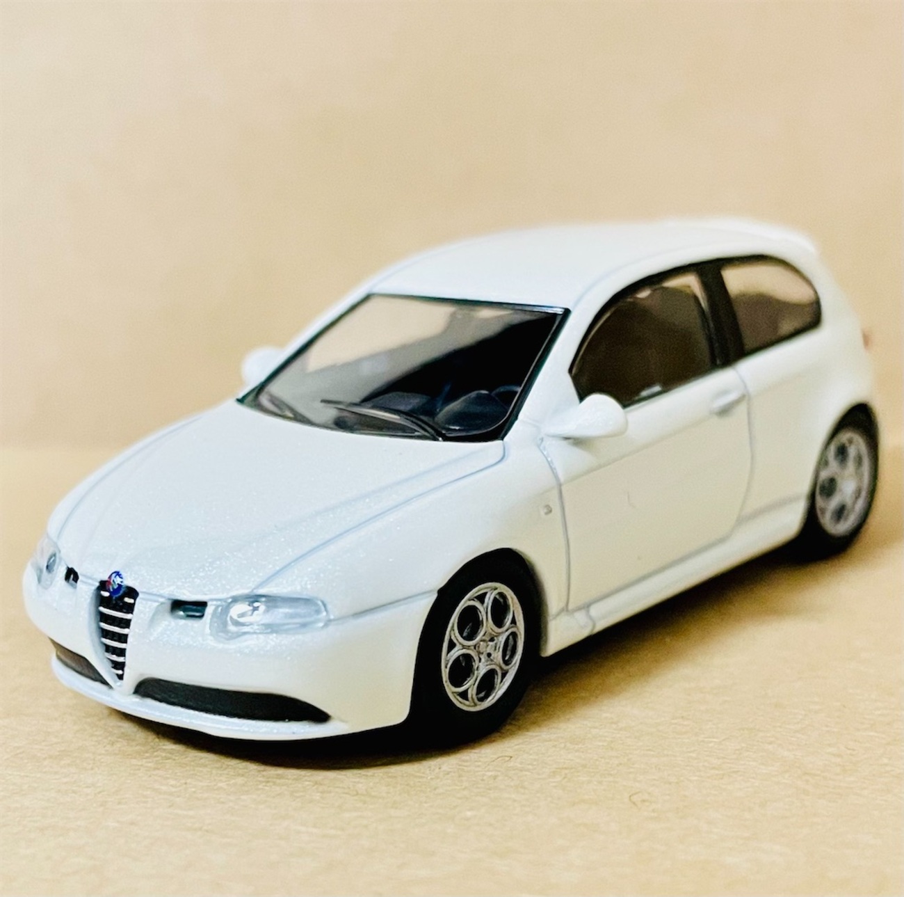 Alfa Romeo 1/64 ミニカーコレクション Amazon.co.jp: 京商 1/64 アルファロメオ ミニカーコレクション4 1600