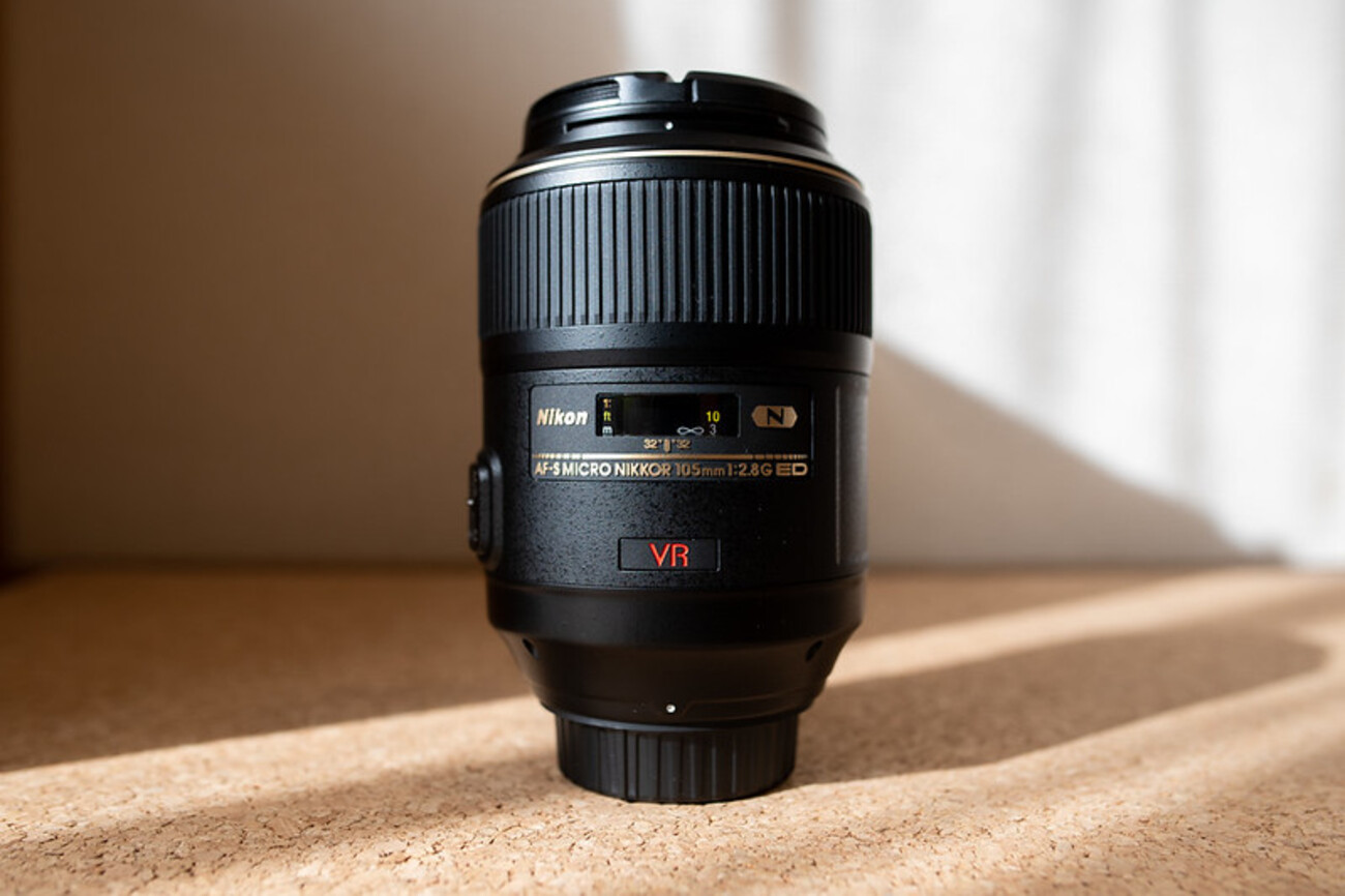 ニコンの中望遠マクロ「AF-S VR Micro-Nikkor 105mm f/2.8G IF-ED」を 