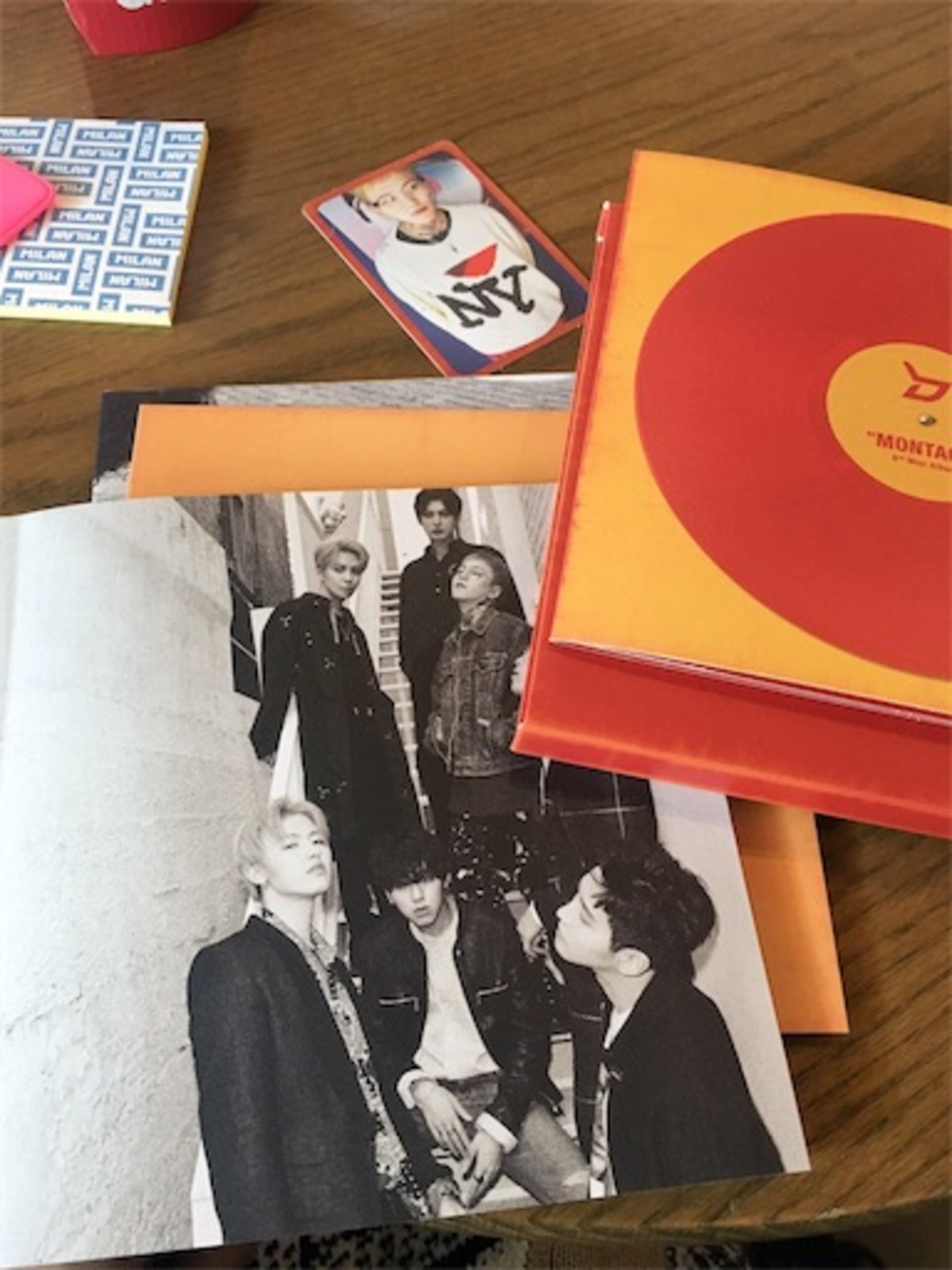 翔んで韓国 2017.11.11 Block B 6th mini album MONTAGE発売記念サイン 