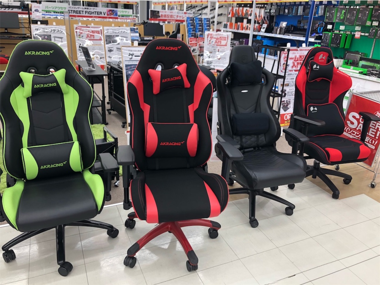 試座】福岡でゲーミングチェア探し（AKRacing、GTRACING、DXRacerなど 