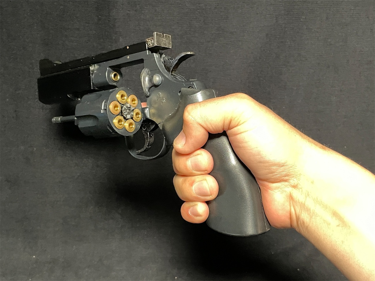 マルイの樹脂グリップを木目風に・・・塗るッ！ - DT10mmAUTOの日記