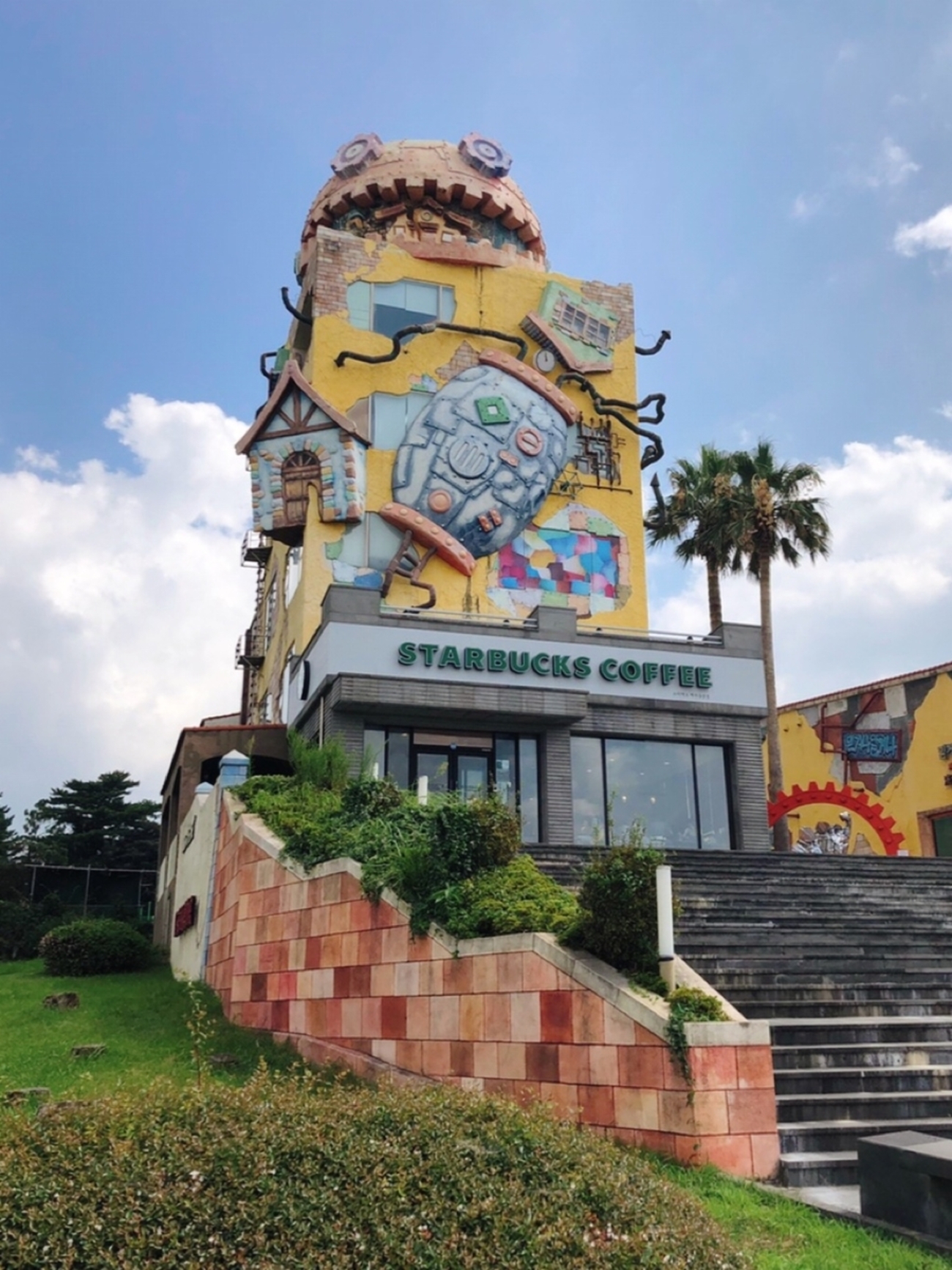ハウルの動く城』みたいなスタバに行ってきたよ！inチェジュ島? - ま 