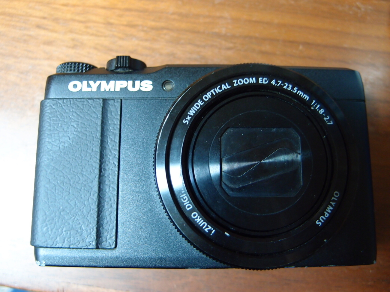 OLYMPUS STYLUS XZ-10 ジャンク ジャンク1250円！！オリンパス XZ-10を 