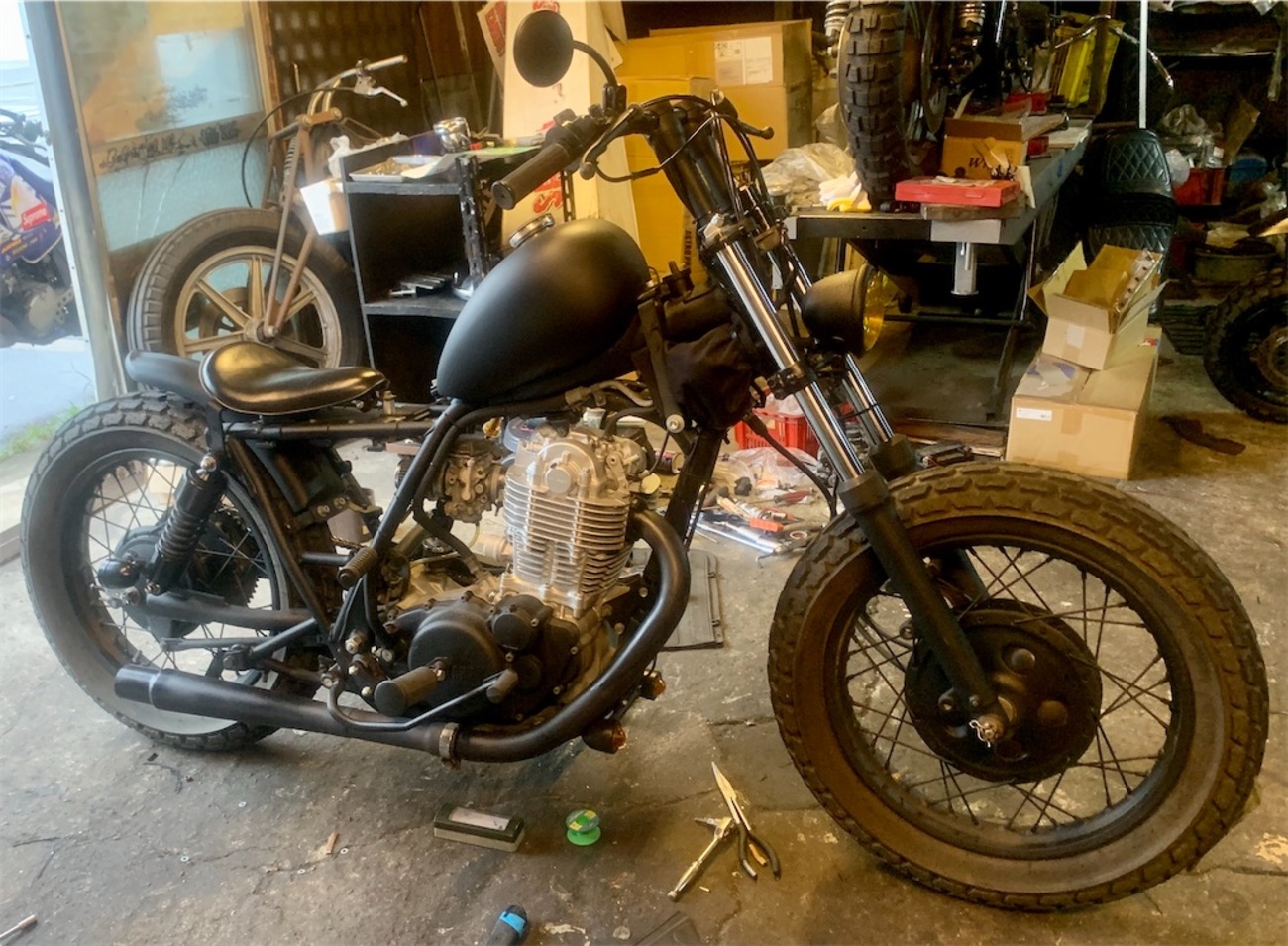 SR400 チョッパーの車検 - CustombikeLIGHT カスタムバイクライトのブログ