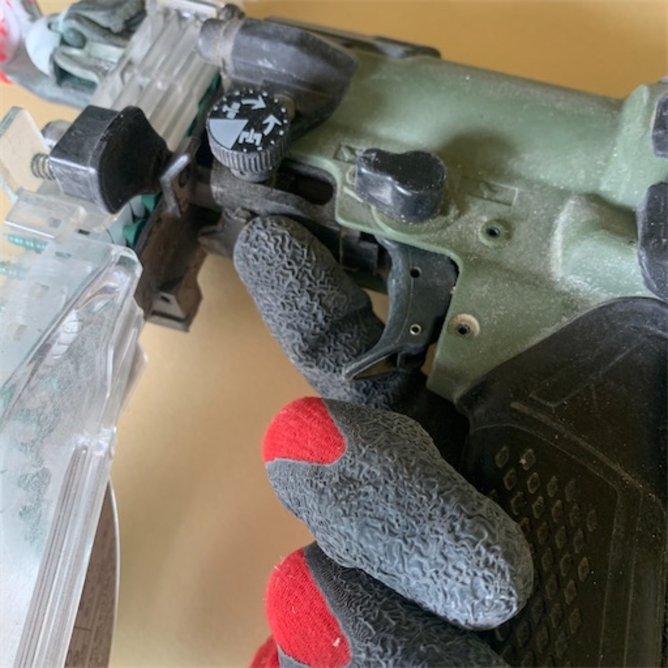 HIKOKI（日立工機）高圧ねじ打機 WF4HS(AG) 限定・フォレストグリーン ケース付 | 限定品（限定カラー） | 工具通販 KOGU STOCKS(コウグ・スットクス) | HiKOKI（ハイコーキ） ビス打ち機 現行型 ケース付き WF4HS | 釘・ステープル・ネイル | Uzohiu