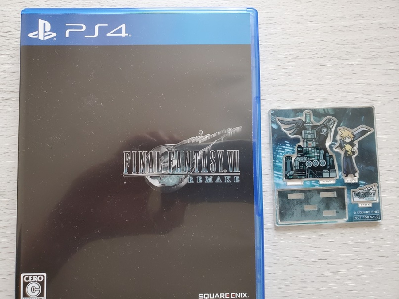 ファイナルファンタジーVII リメイク アクリルスタンド - 私生活を 