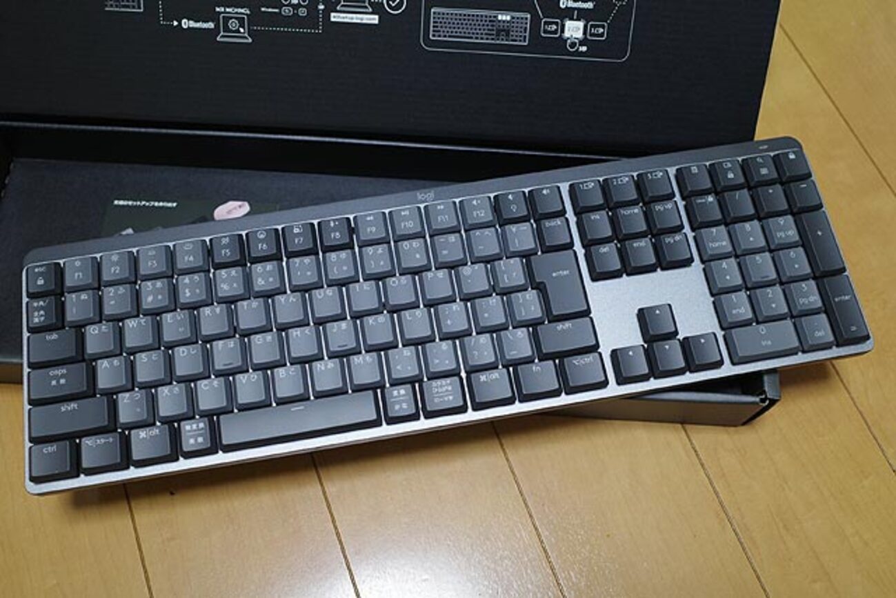高級キーボード、ロジクール製