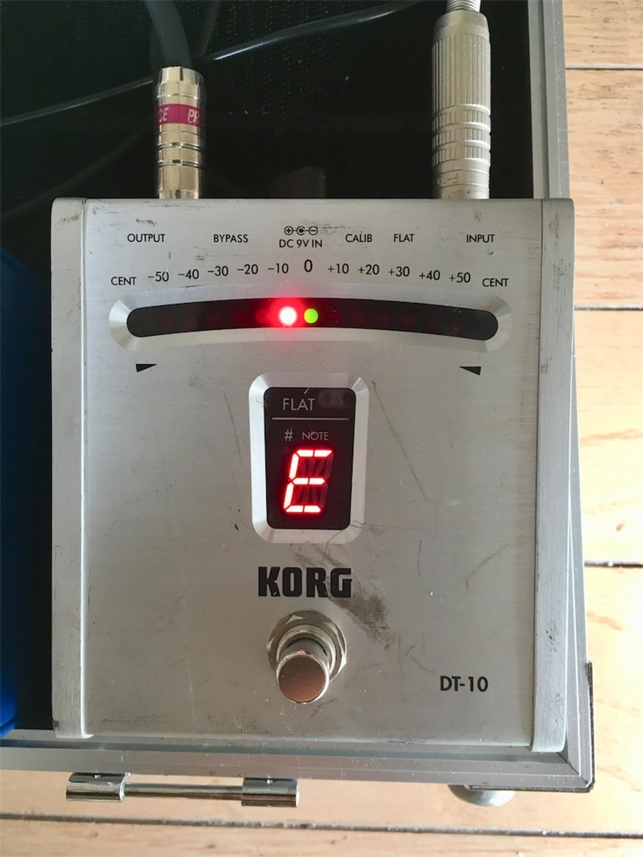 KORG DF-10 チューナーとBOSSエフェクターセット-いろいろまとめて KORG DF-10 チューナーとBOSSエフェクターセット-いろいろまとめ