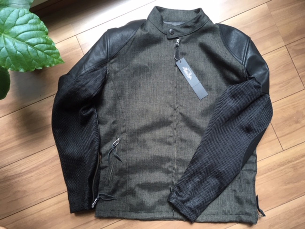 MaxFritz メッシュスリーブ シングルライダースジャケット - R100R 
