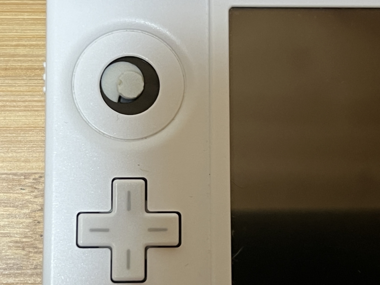 nintendo3DSLL カッコイイ 充電器あり、ペンなし、ソフト4つ