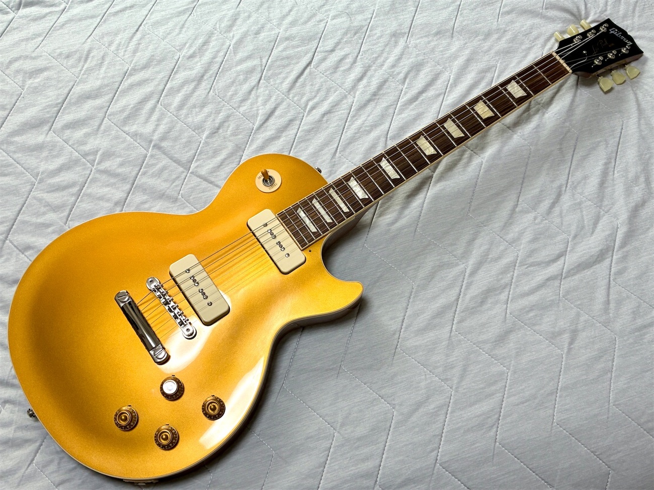 2022年製 Gibson Les Paul Standard 50s Gold Top P-90 - 使用レス 