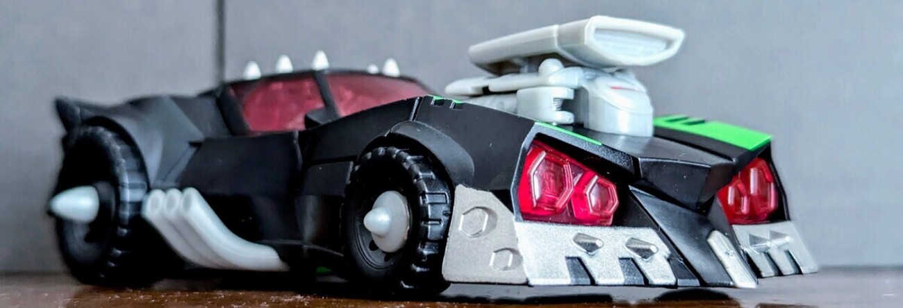 Transformers: Animated Deluxe Class Lockdown (2008) - 変圧器たち