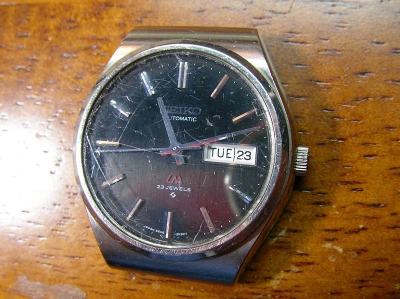 SEIKO LORD MATIC 5606-8090 - tohokuhonsenの日記