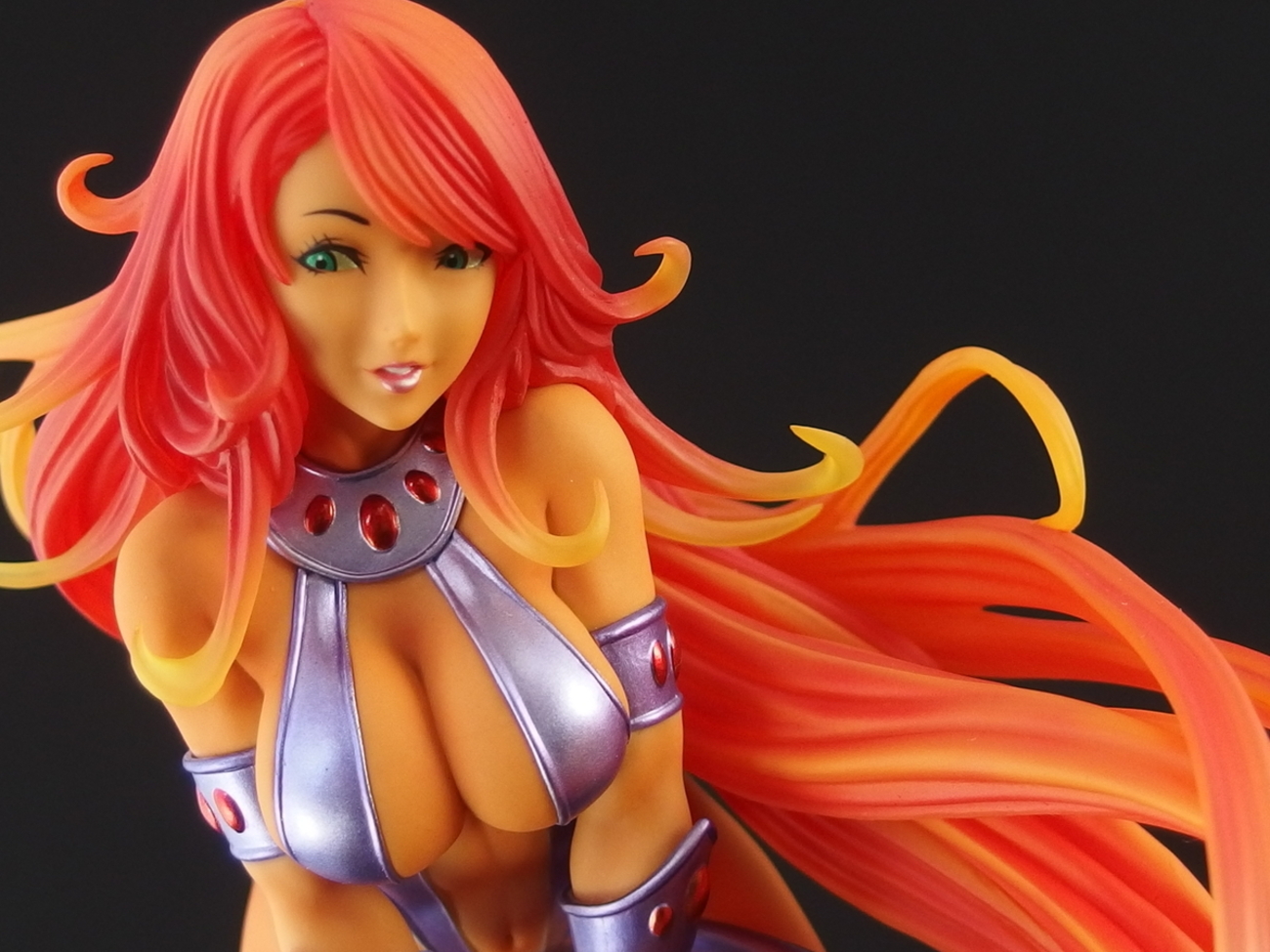 DC COMICS 美少女STATUE 『STARFIRE(スターファイア)』2nd