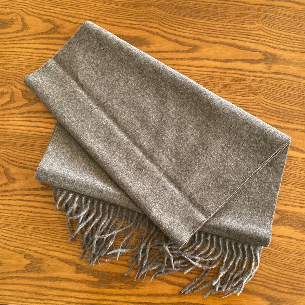 マフラー】PIACENZAの色違いカシミヤマフラーを購入しました