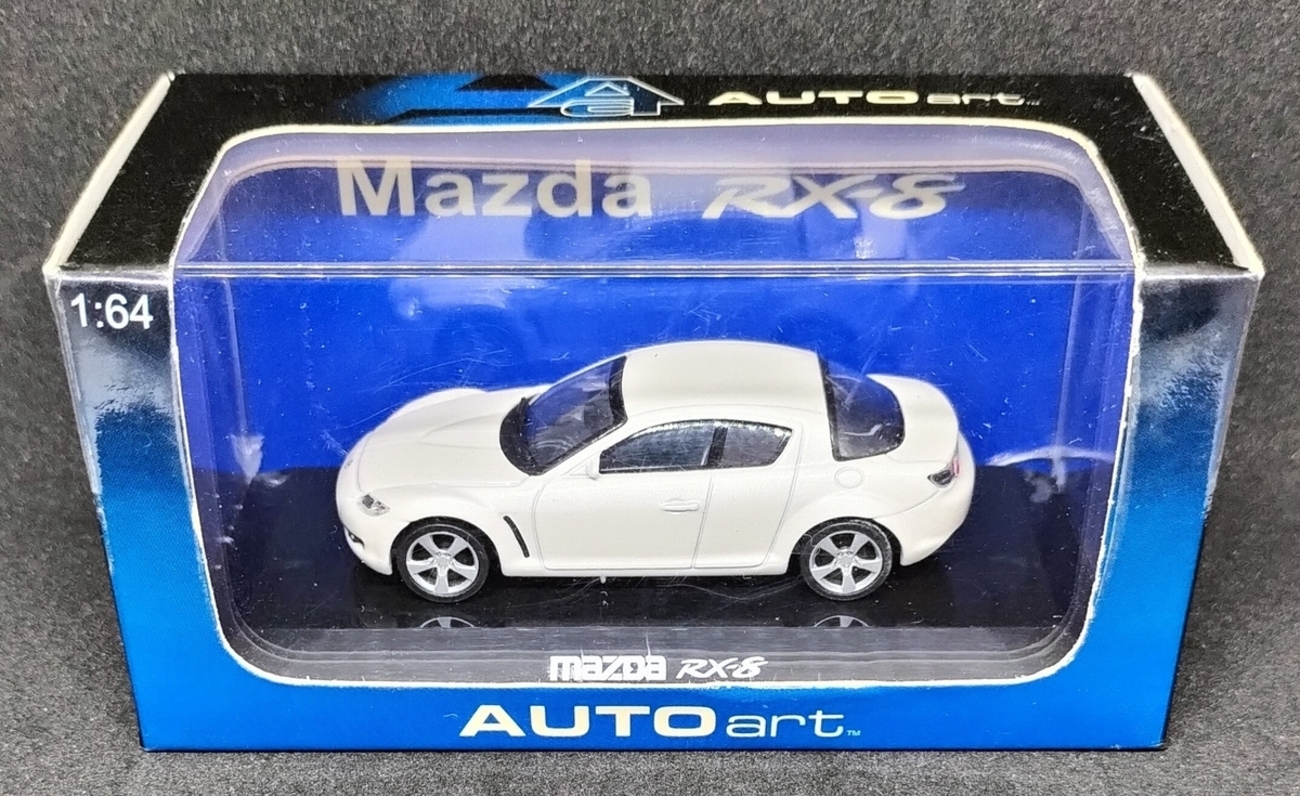 オートアート マツダ RX-8 (AUTOart MAZDA RX-8 White) - minicar99の 