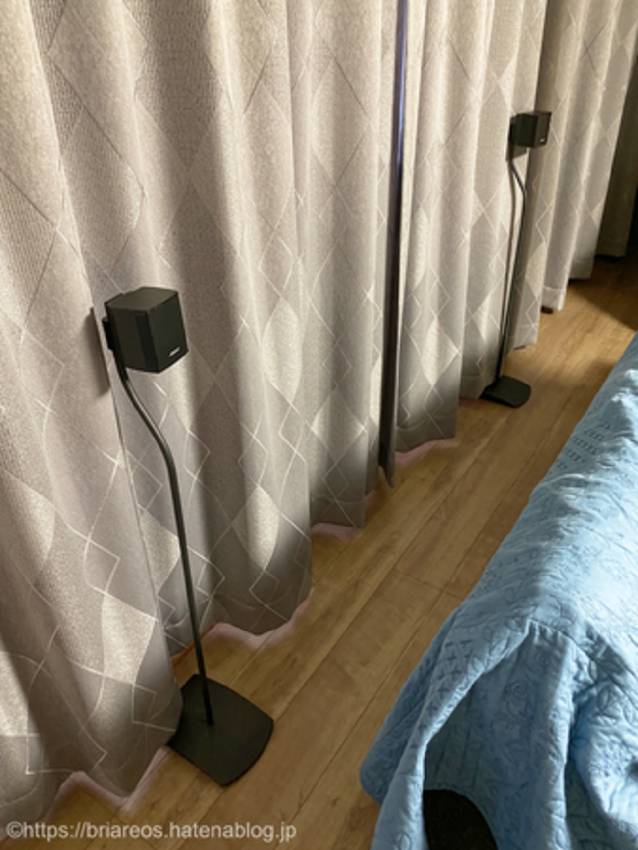 良品】 BOSE SURROUND 伸び悩ん SPEAKERS ワイヤレスリアスピーカー