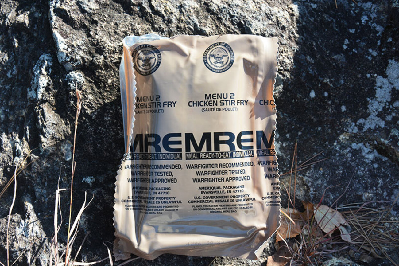 米軍の戦闘糧食「MRE」メニュー番号2「Chicken Stir Fry」 - 播磨の山々