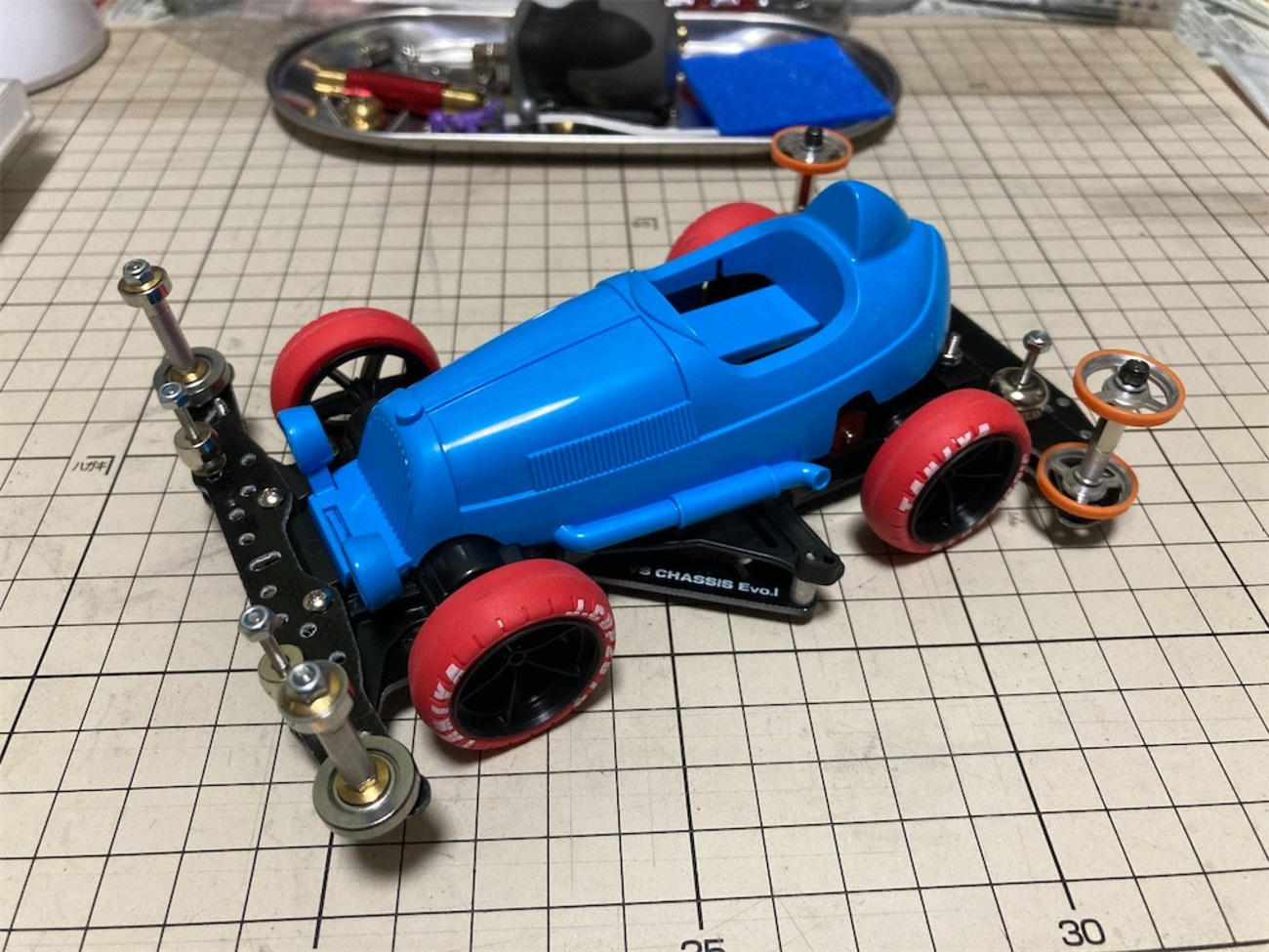 ミニ四駆 マッハビュレット製作其の弐 ローラー、マスダン取付 - ふぇ 