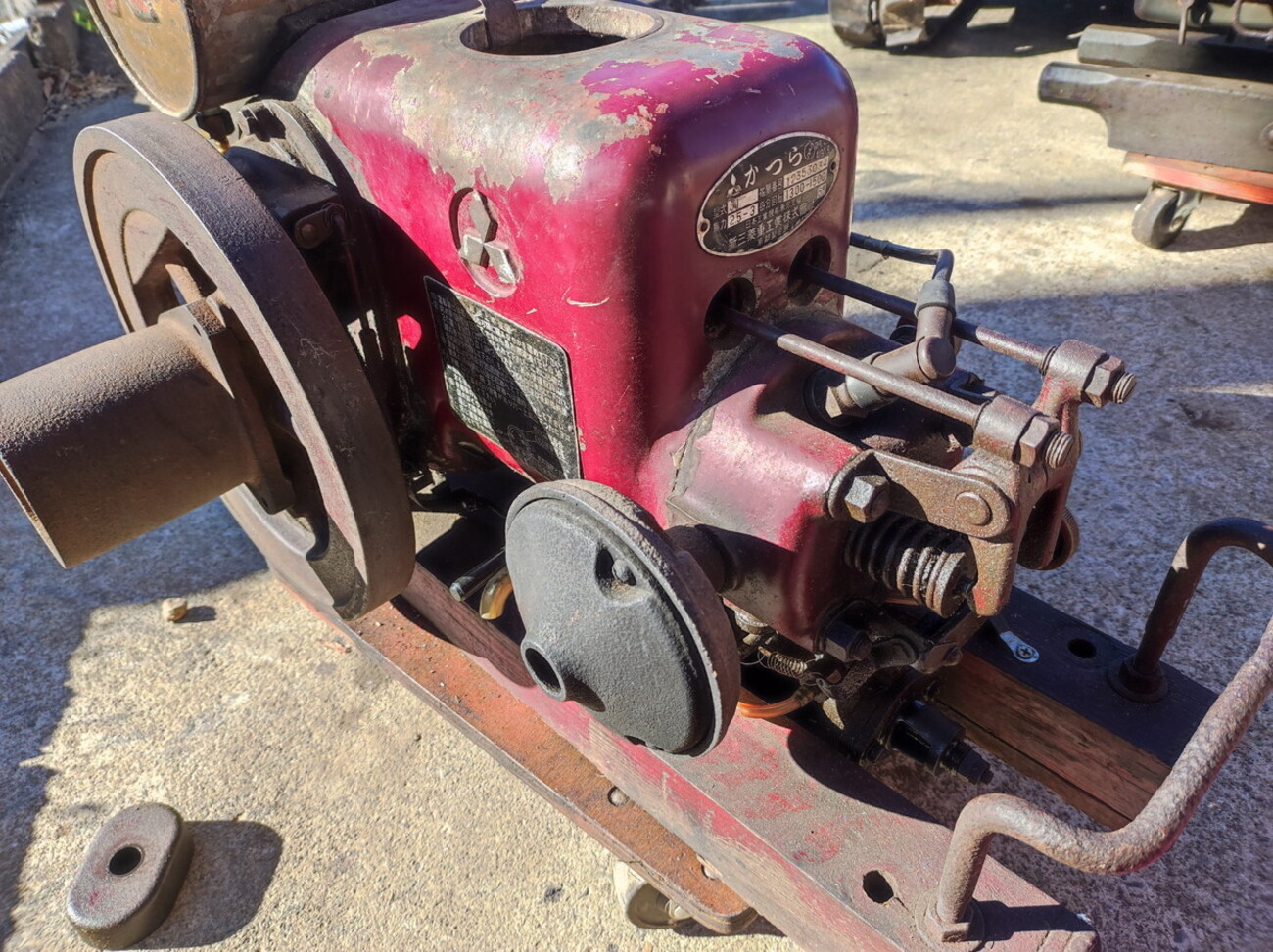受付中】発動機 かつら J1