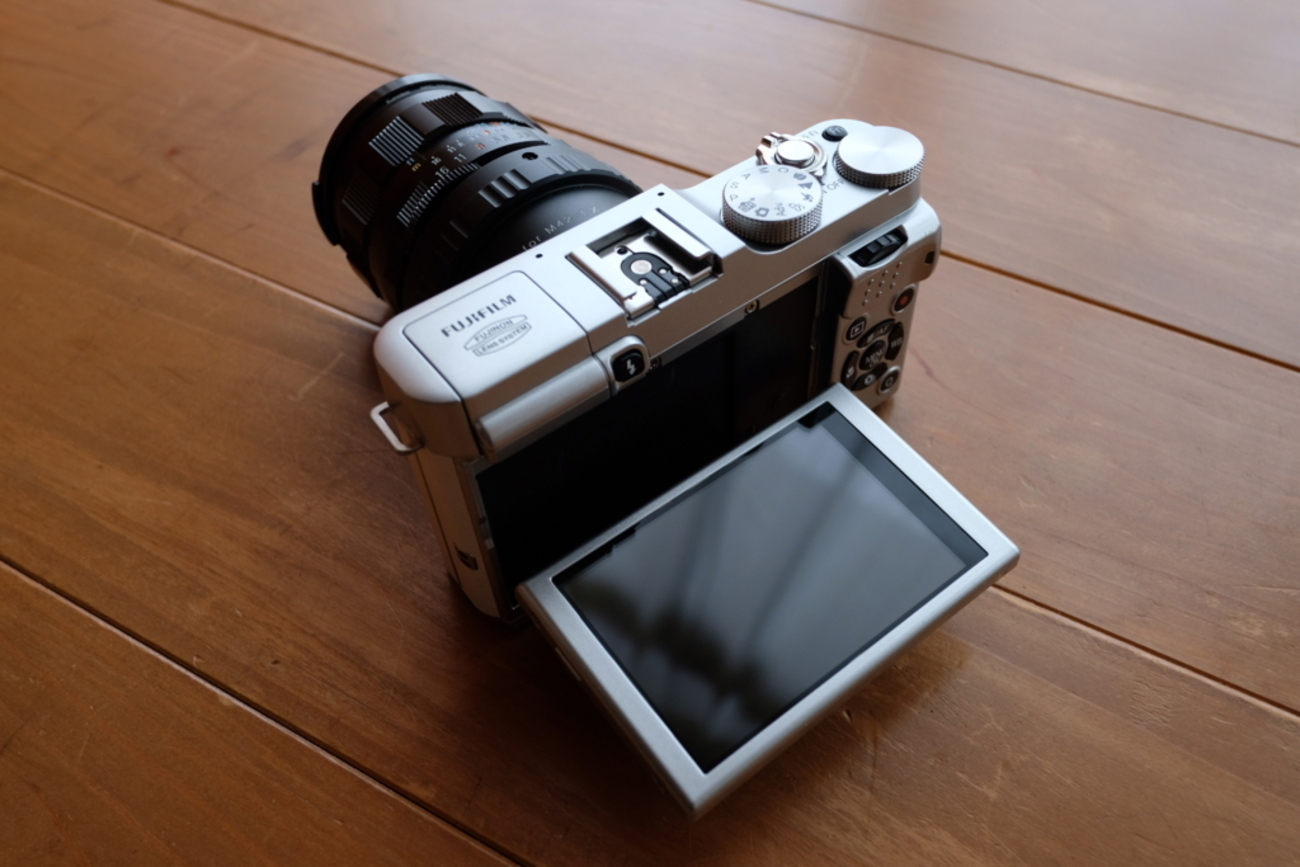 あえて今、FUJIFILM X-A1 購入レビュー - シブリバラ短期大学