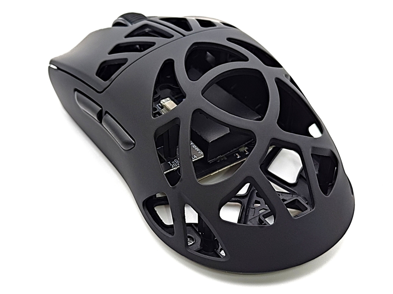 EPOMAKER CarbonX レビュー｜実測46.60g×PAW3950×最大8,000Hz、Tri