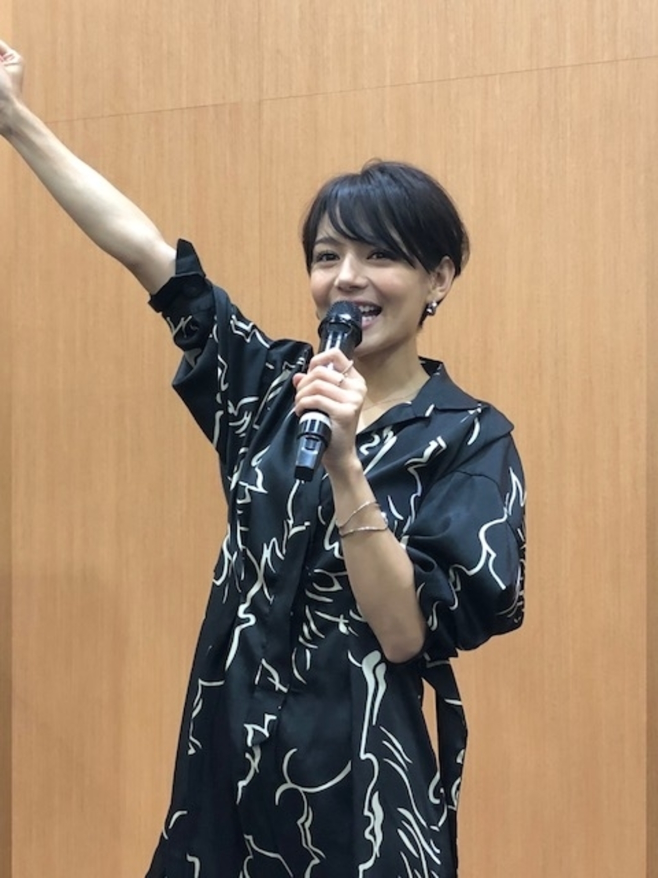 Rio av女優　サイン会 パチンコイベントで、元ＡＶ女優、元恵比寿マスカットメンバーのＲＩＯさんに会ってみた！！～顔が小さくて、可愛いかった～ -  北海道から、たまには全国まで！！音楽・映画・グルメ大好き、デカ盛りハンター・キラキラライオンのライブ・グルメ・観光 ...