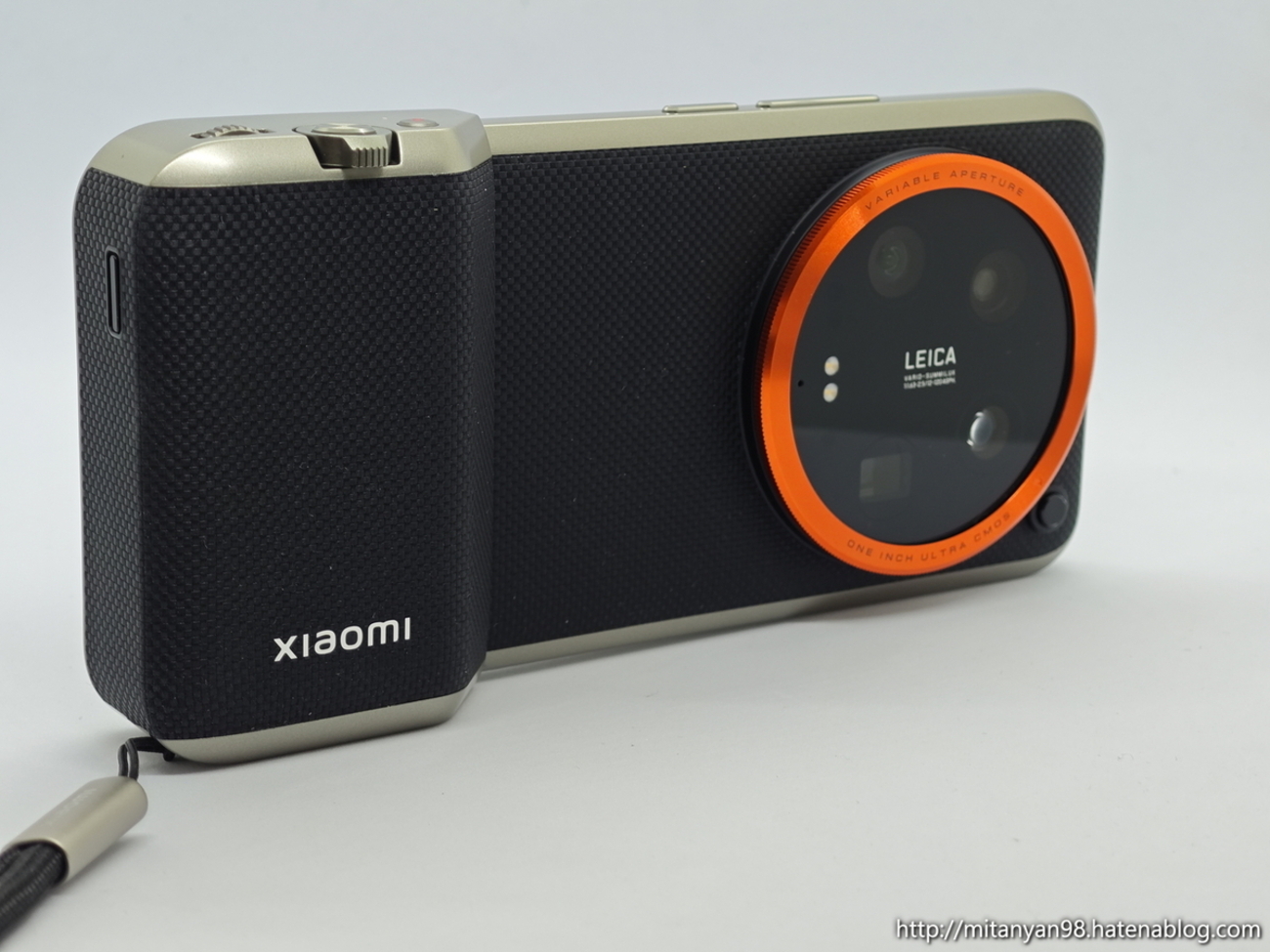 今更Xiaomi 14 Ultraを購入したので開封（日本版） - ROM焼き試験場
