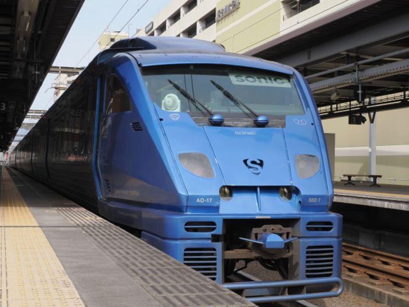 乗車記】JR九州 特急ソニック～883系グリーン席 （博多→大分） - 本日