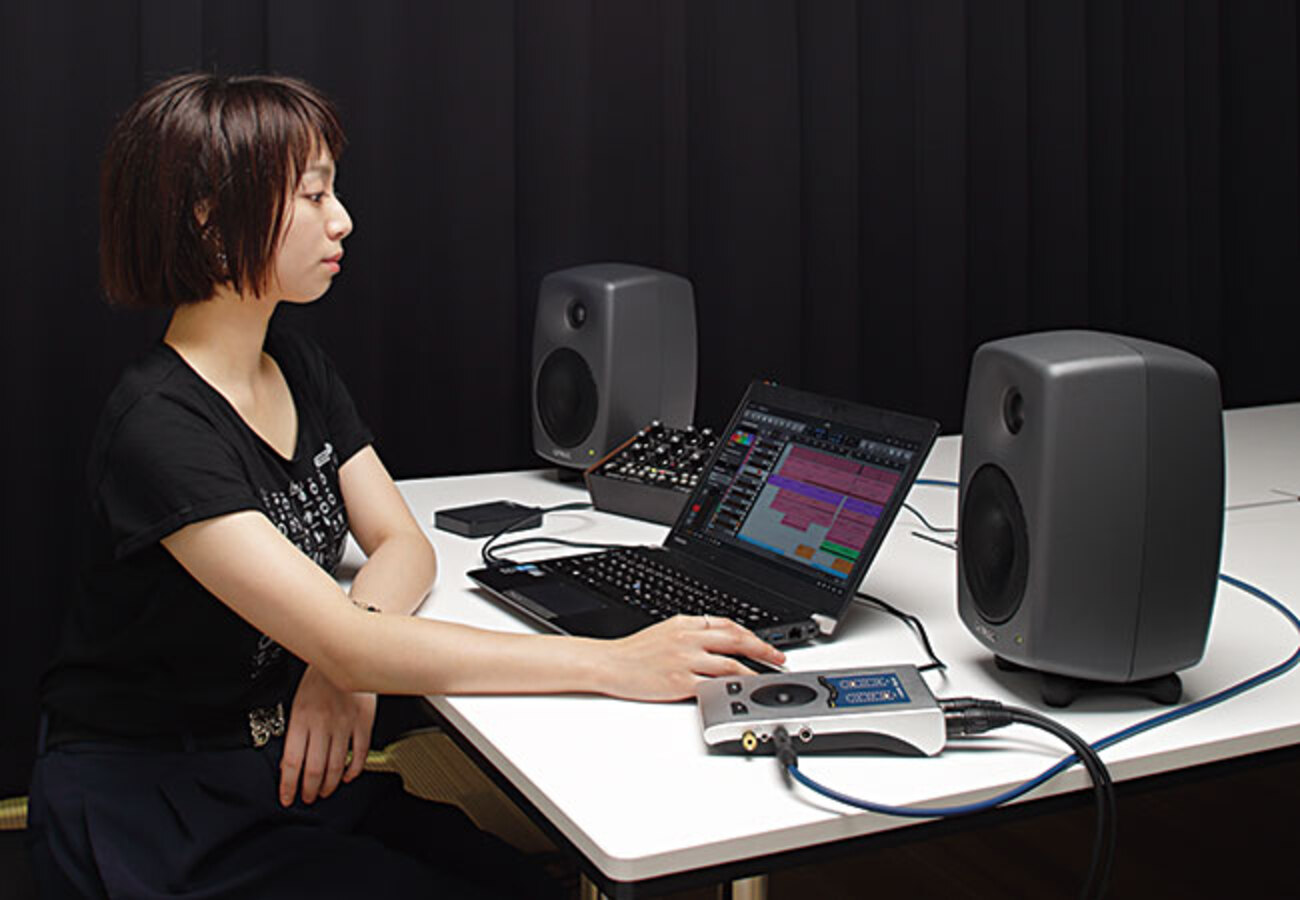 Yuri Urano×8030C〜クリエイターが愛用するGENELECモニター - サンレコ 