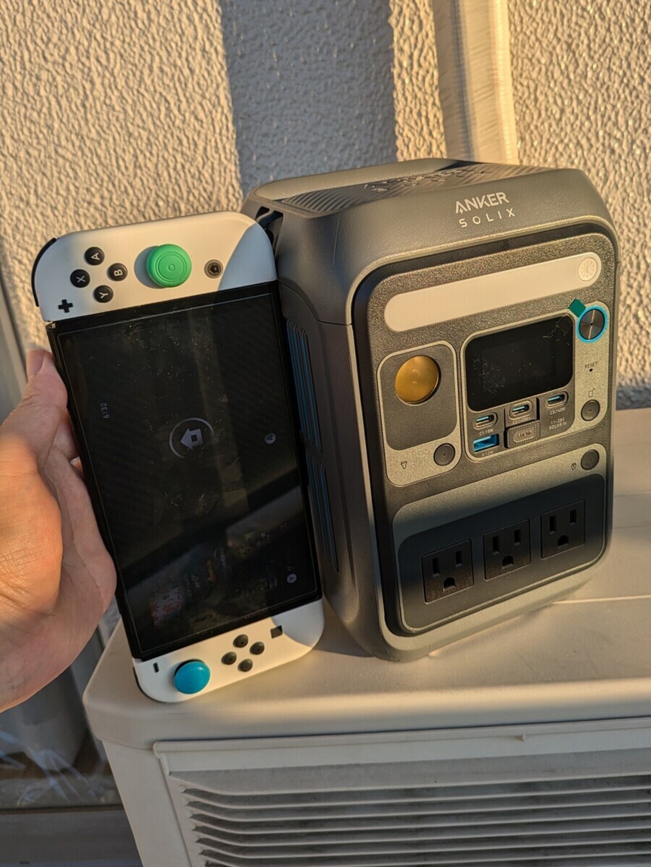 Anker Solix PS60】防災用にポータブル電源とソーラーパネルを買って 